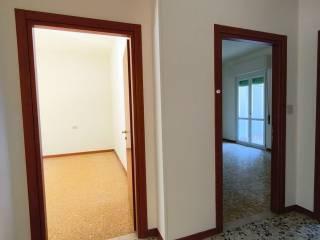 Quadrilocale via Francesco Petrarca 40, Centro, Sarezzo — foto 12 di 25