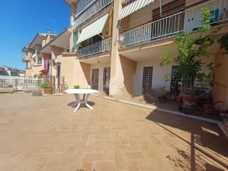 Quadrilocale via carlo cattaneo 41, Centro, Nepi — foto 19 di 38