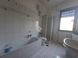 Quadrilocale via carlo cattaneo 41, Centro, Nepi