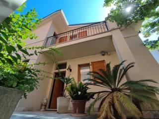 Villa unifamiliare via Grotta del Cavallone 4, Stazione Centrale - Corso Vittorio, Pescara — foto 35 di 55