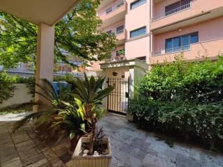 Villa unifamiliare via Grotta del Cavallone 4, Stazione Centrale - Corso Vittorio, Pescara — foto 28 di 55
