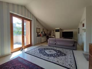 Villa unifamiliare via Grotta del Cavallone 4, Stazione Centrale - Corso Vittorio, Pescara — foto 8 di 55
