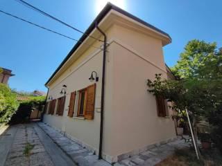 Villa unifamiliare via Grotta del Cavallone 4, Stazione Centrale - Corso Vittorio, Pescara — foto 2 di 55