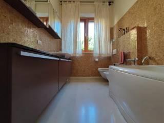 Villa unifamiliare via Grotta del Cavallone 4, Stazione Centrale - Corso Vittorio, Pescara — foto 20 di 55