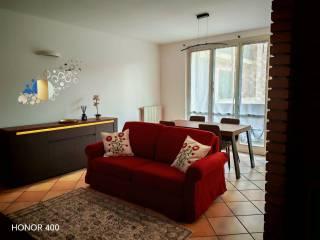 Quadrilocale via delle Peschiere 21, Centro, Azzate — foto 10 di 11
