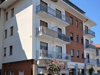 Quadrilocale viale Regina Margherita 8, Centro, Castelnuovo Don Bosco — foto 5 di 16