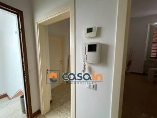 Trilocale via dari 16, Centro, San Benedetto del Tronto