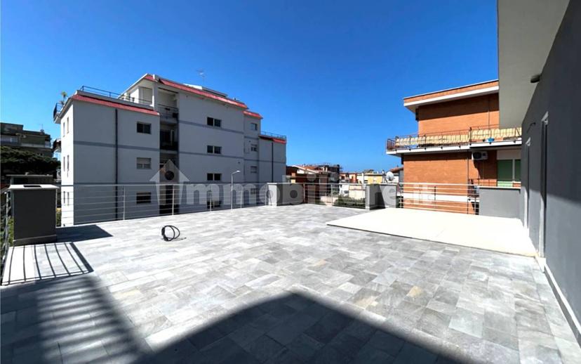 Trilocale via Livorno 70, Centro, Ladispoli — foto 11 di 29