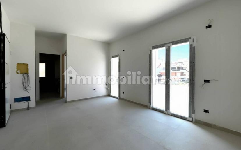 Trilocale via Livorno 70, Centro, Ladispoli — foto 14 di 29