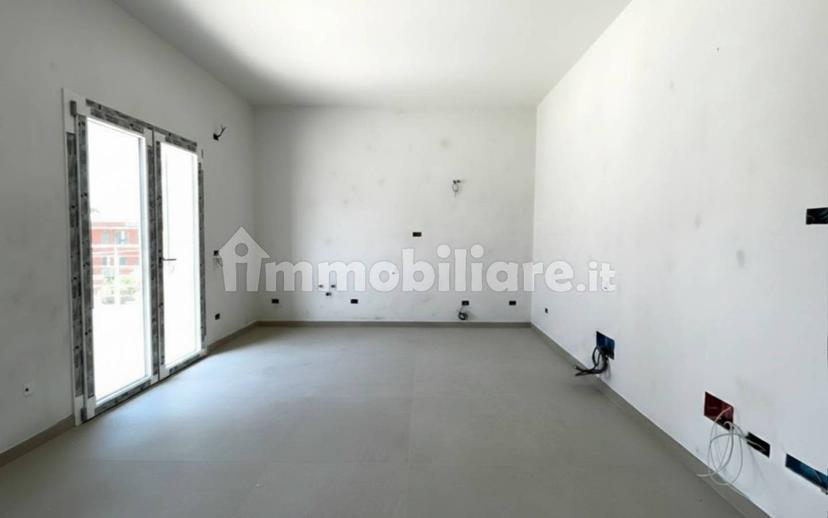 Trilocale via Livorno 70, Centro, Ladispoli — foto 6 di 29