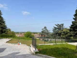 Trilocale via Venturi 33, Bazzano, Valsamoggia