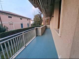 Villa bifamiliare via Pola, Borgo Roma, Verona — foto 7 di 21