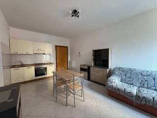 Bilocale buono stato, primo piano, Centro, Forlimpopoli — foto 3 di 14
