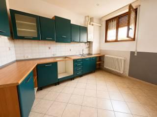 Quadrilocale via San Rocco 42, Centro, Muggiò — foto 9 di 9