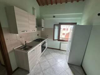 Bilocale buono stato, secondo piano, Centro, Lendinara — foto 11 di 12