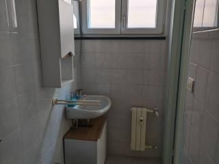 Stanza multipla via San Benedetto 28, Rapallo — foto 6 di 9