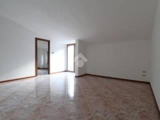 Trilocale via Provinciale 29, Malgrate — foto 14 di 31