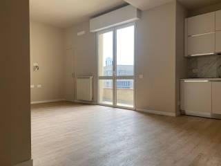 Bilocale via Francesco Nullo 42, Calusco d'Adda — foto 4 di 25
