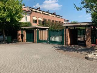 Bilocale via Alfonso Casati 193, Centro, Arcore — foto 4 di 19