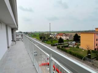 Trilocale via San Meritani, 30, Centro, Sanguinetto — foto 4 di 23