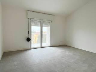 Trilocale via San Meritani, 30, Centro, Sanguinetto