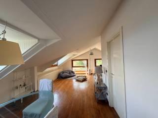 Mansarda ottimo stato, 85 m², Colli San Mamolo, Bologna — foto 2 di 24