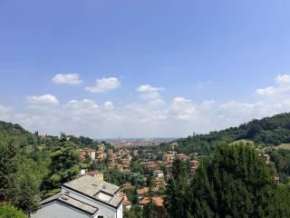Mansarda ottimo stato, 85 m², Colli San Mamolo, Bologna