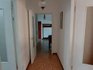 Trilocale piazza Giuseppe Mazzini, Centro, Sesto Calende — foto 10 di 12