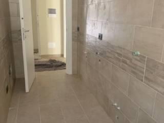Trilocale primo piano, Borgo Rovereto - Piscina, Alessandria