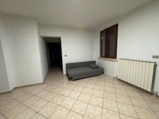 Bilocale via Costa 72, Centro, Casalmaggiore — foto 3 di 4