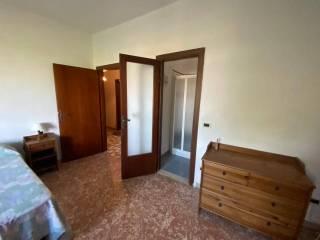 Stanza in affitto in appartamento via San Donato 140, Santa Maria a Monte — foto 2 di 17