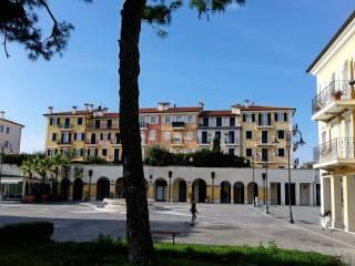 Trilocale piazza del Borgo, Centro, Porto Recanati — foto 7 di 10
