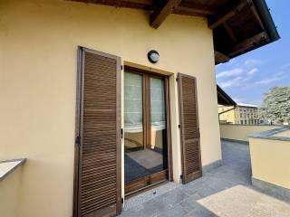 Trilocale viale Roma 44, Centro, Daverio — foto 14 di 19