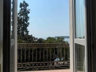 Bilocale corso Giuseppe Zanardelli 162, Centro, Gardone Riviera