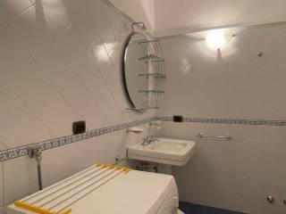 Bilocale corso Giuseppe Zanardelli 162, Centro, Gardone Riviera — foto 15 di 17