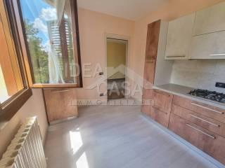 Quadrilocale ottimo stato, primo piano, Centro, Medolla — foto 8 di 11