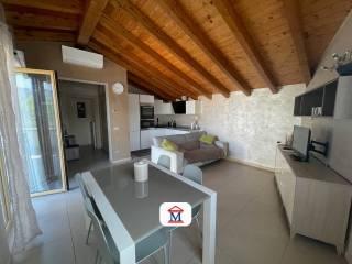 Attico ottimo stato, 84 m², Ponteranica — foto 4 di 18