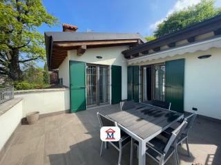 Attico ottimo stato, 84 m², Ponteranica — foto 3 di 18