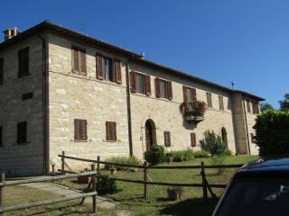 Appartamento via Ca' le Suore 20, Urbino — foto 3 di 6