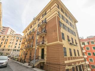 Appartamento via Angelo Ceppi di Bairolo 6, Dinegro, Genova