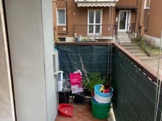 Bilocale via del Castano 24, Centro, Besana in Brianza — foto 3 di 6