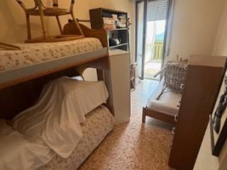 Bilocale via Roma, Centro, Roncola