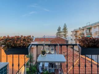 Bilocale ottimo stato, secondo piano, Centro, Bordighera — foto 17 di 20