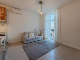 Bilocale ottimo stato, secondo piano, Centro, Bordighera — foto 18 di 20