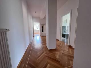 Trilocale via Portici 244, Centro, Merano — foto 12 di 13