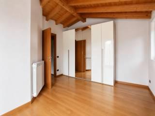 Villa a schiera via Fratelli Ripamonti, Centro, Palazzago