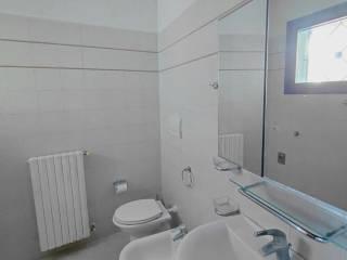 Bilocale via Gran Sasso d'Italia, Rosta Nuova, Reggio Emilia — foto 2 di 8