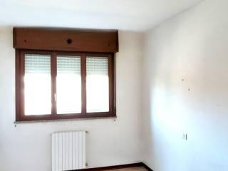 Bilocale via Gran Sasso d'Italia, Rosta Nuova, Reggio Emilia — foto 7 di 8