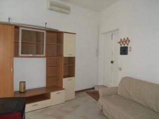 Trilocale via Cairoli 11, Sacrario - Piazza della Rocca, Viterbo — foto 2 di 7
