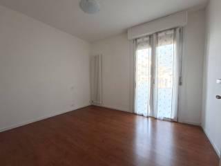 Appartamento via Ruggero Leoncavallo 8, Centro, Arzignano — foto 4 di 16